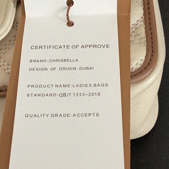 Chrisbella Quilted NWT Leather Cream Bone Shoulder Bag Crossbody Antique Gold - Picture 8 of 9